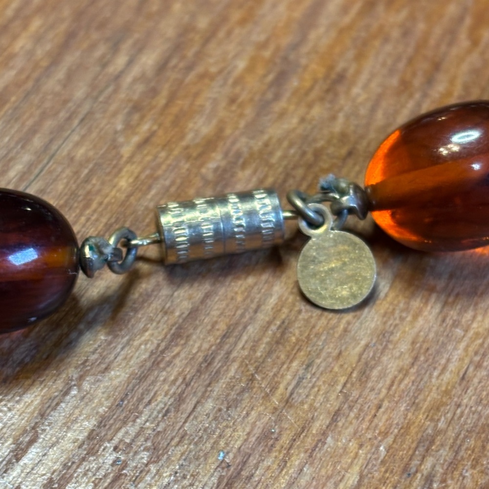 Accessocraft NYC faux amber necklace - Picture 5 of 11